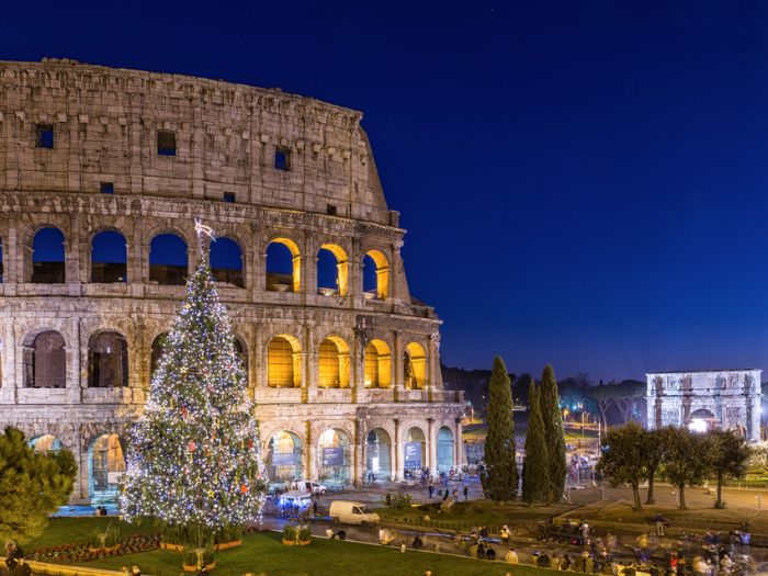 Where to Spend Christmas in Italy A Comprehensive Guide to the Winter